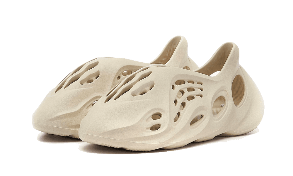 YEEZY FOAM RNNR SAND – Luxury-Drip